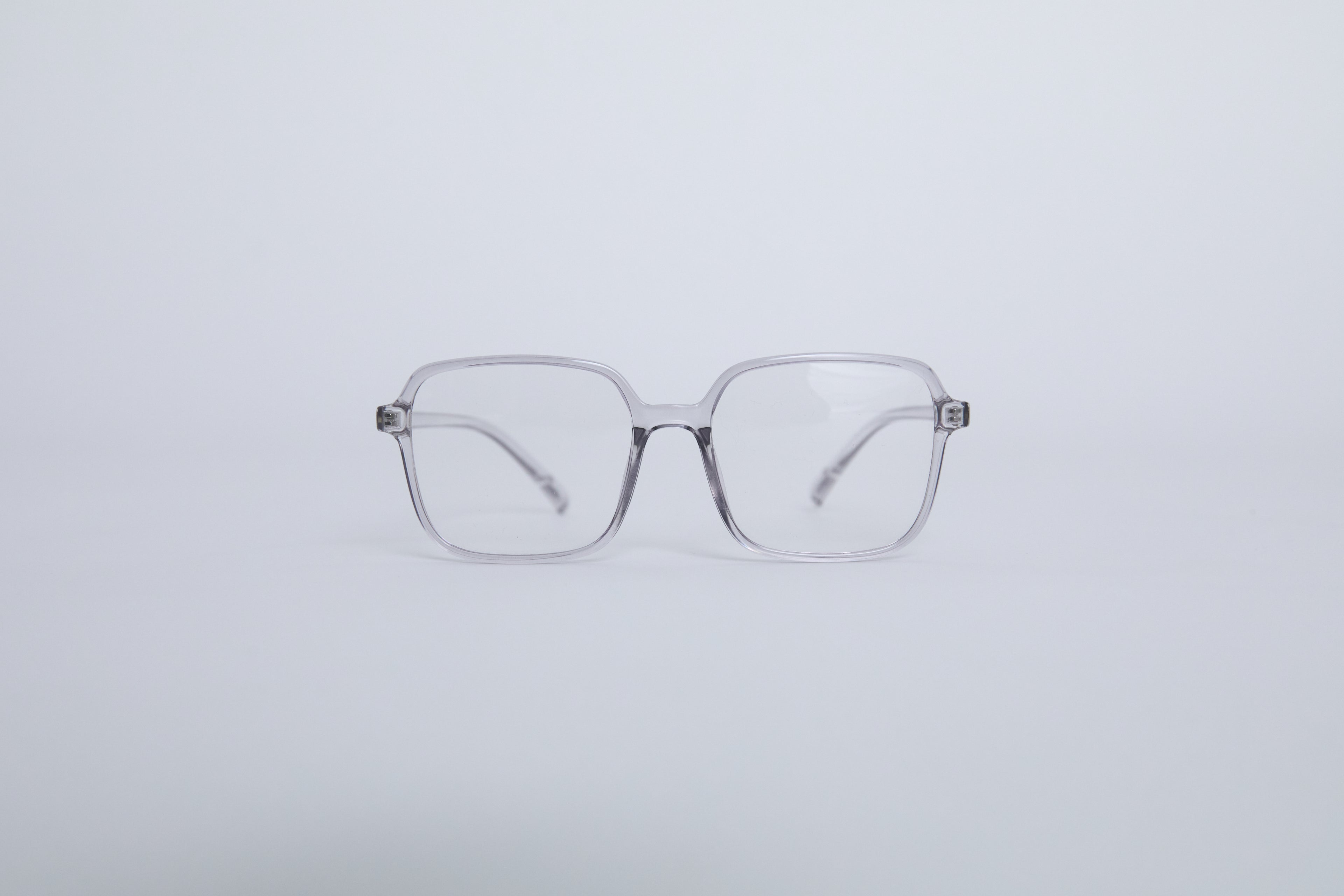 MINUET glasses