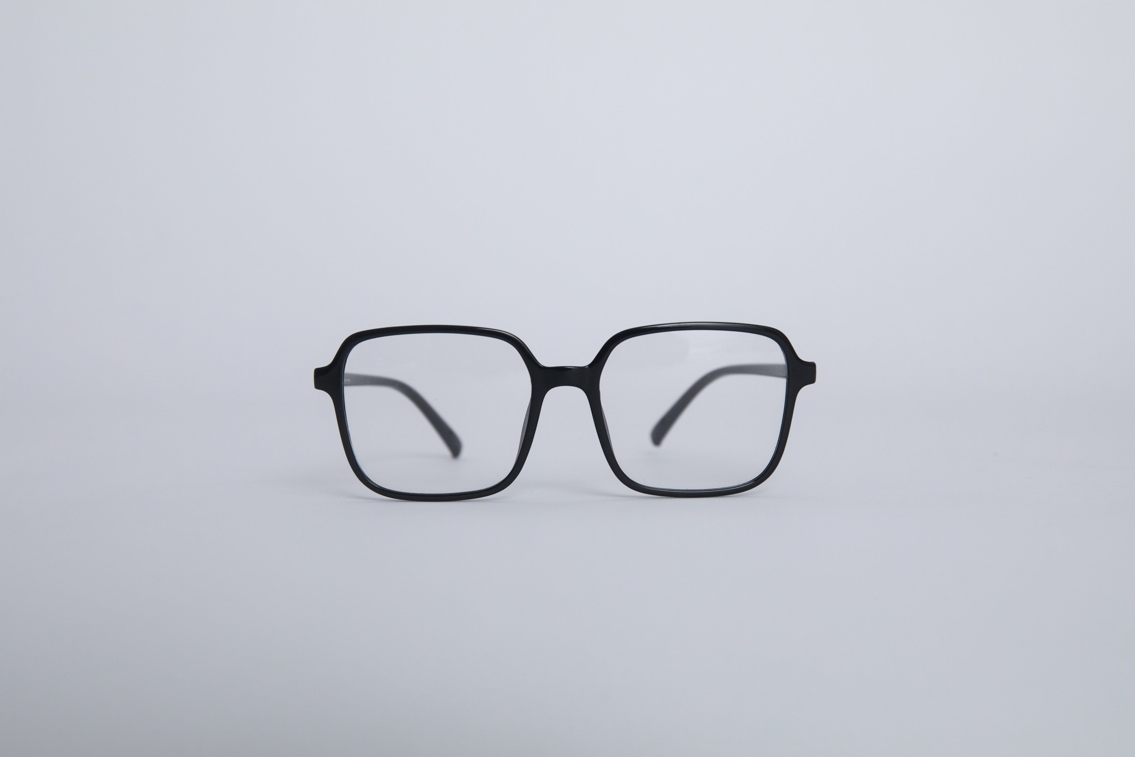 MINUET glasses