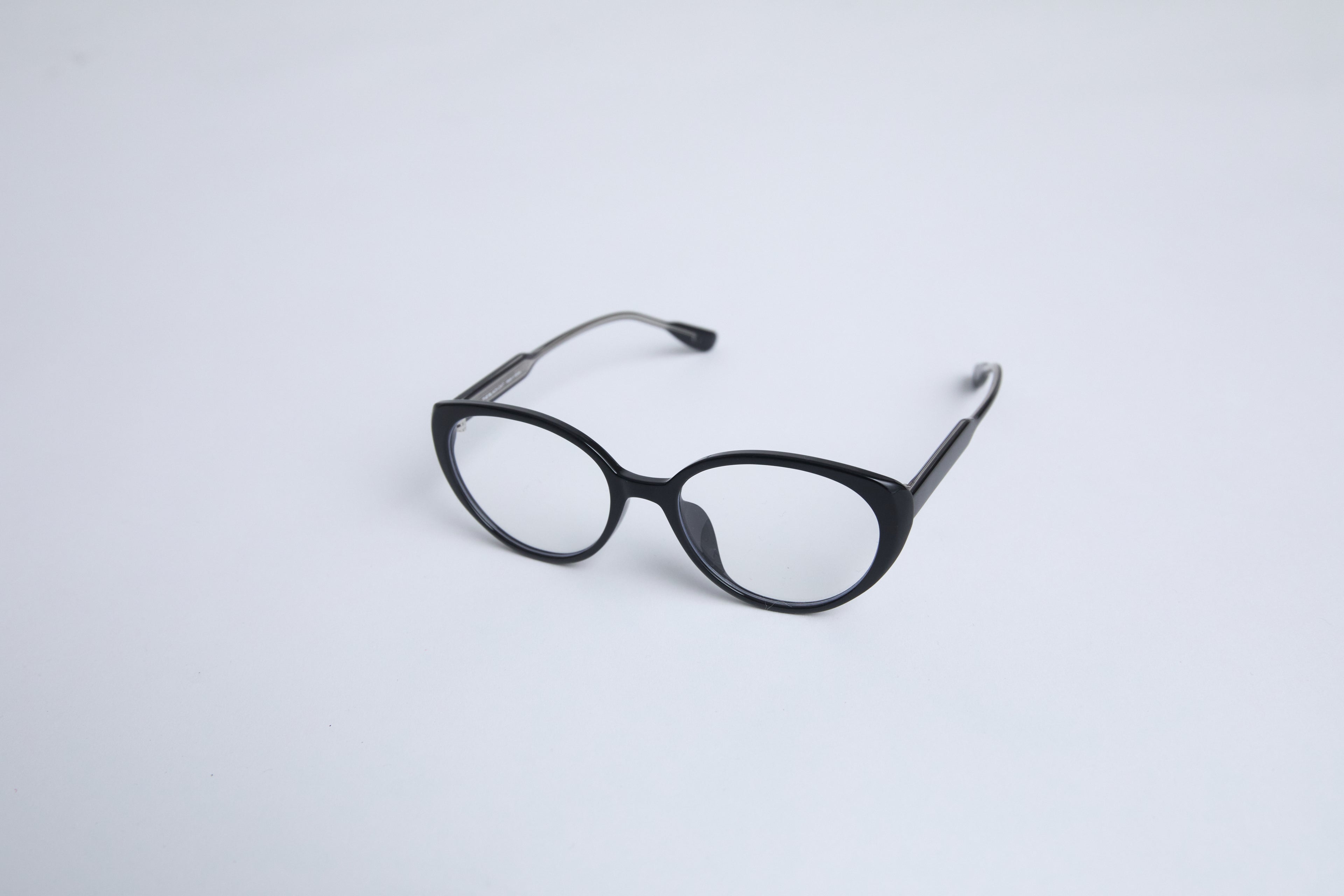 PERSIAN CAT glasses