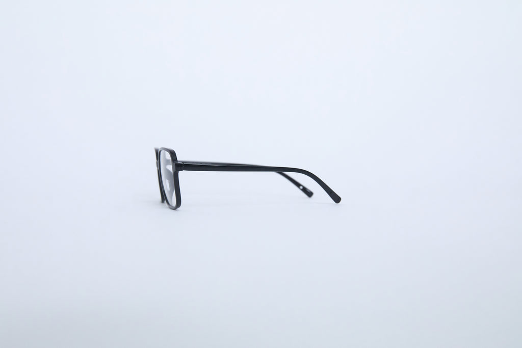 MINUET glasses