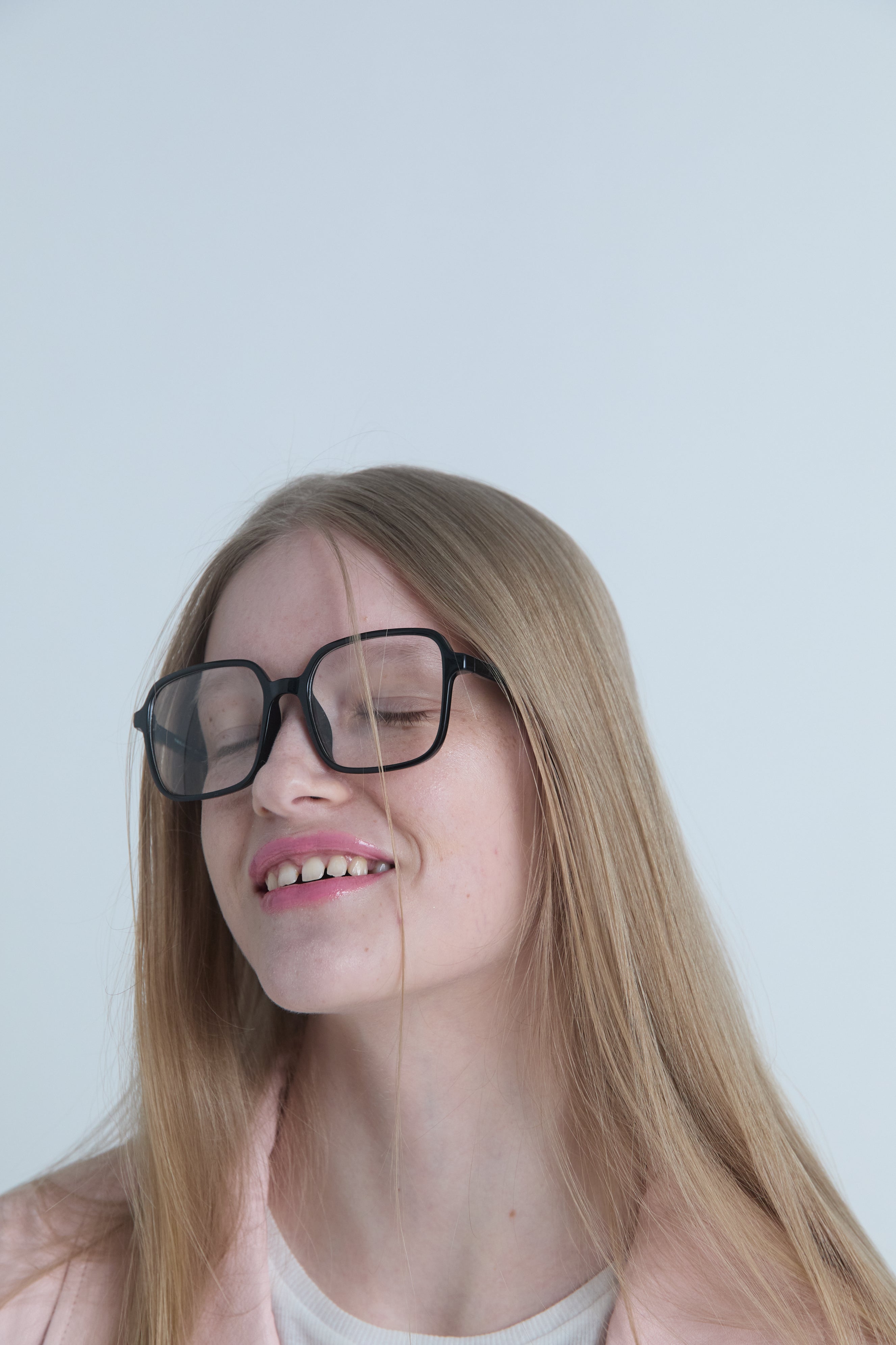 MINUET glasses