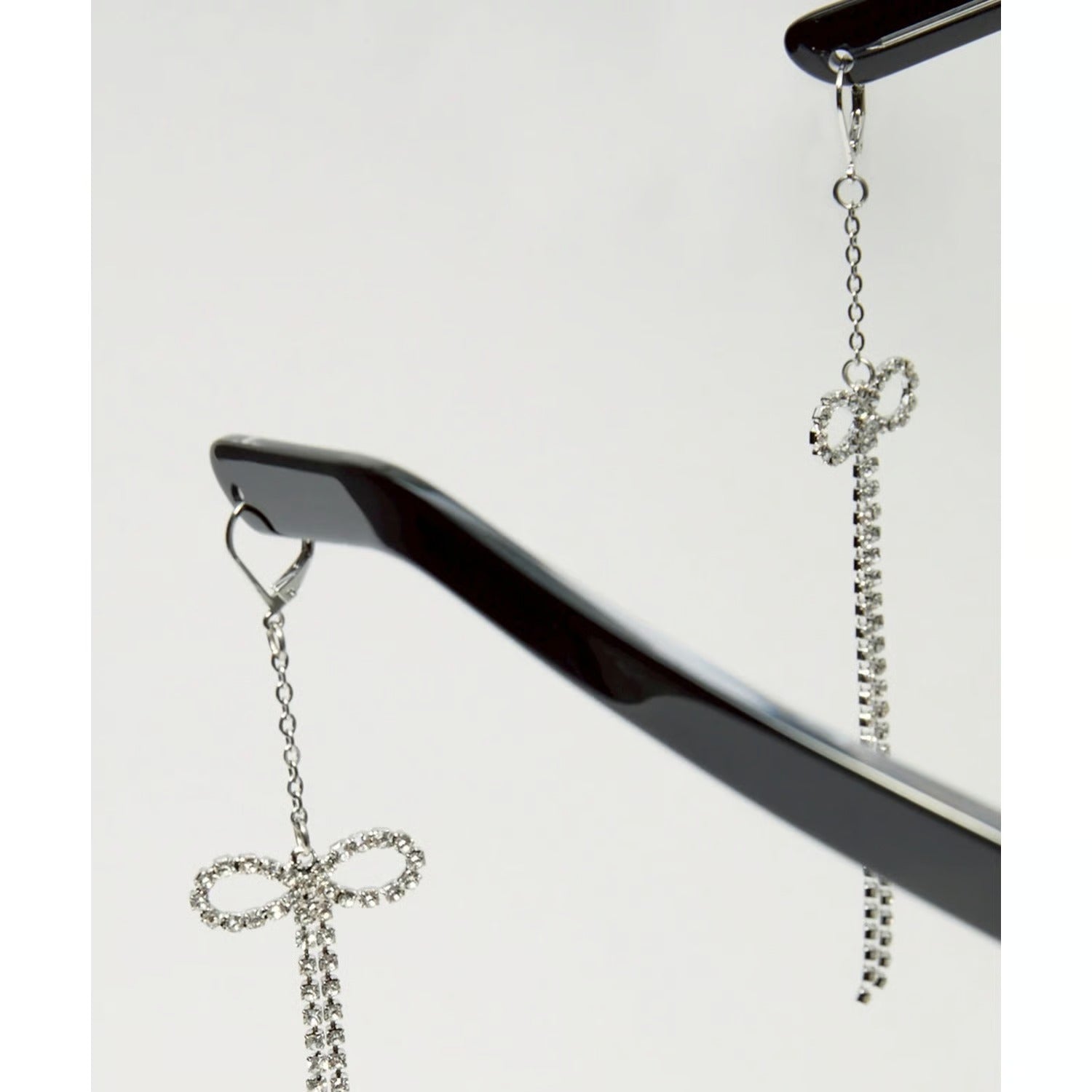 pearl drop accessory