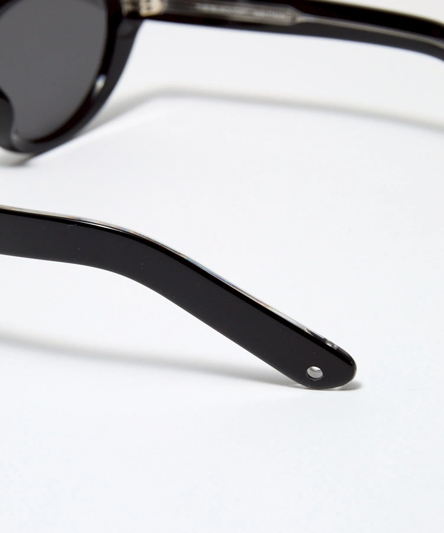 BOMBAY sumglasses
